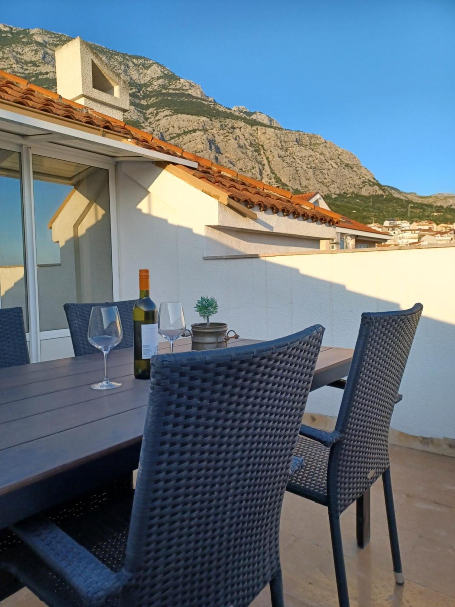 Apartments Emilija Makarska Exterior foto