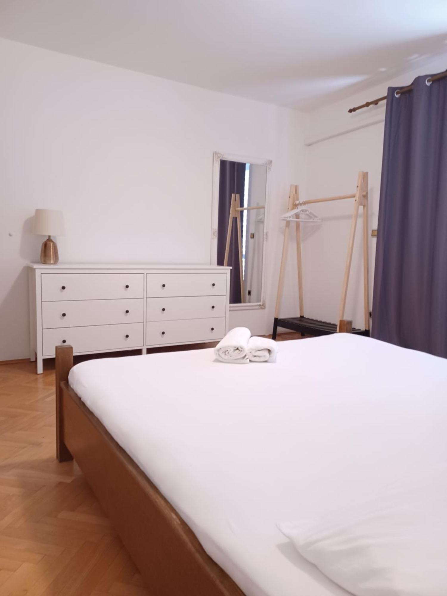 Apartments Emilija Makarska Zimmer foto