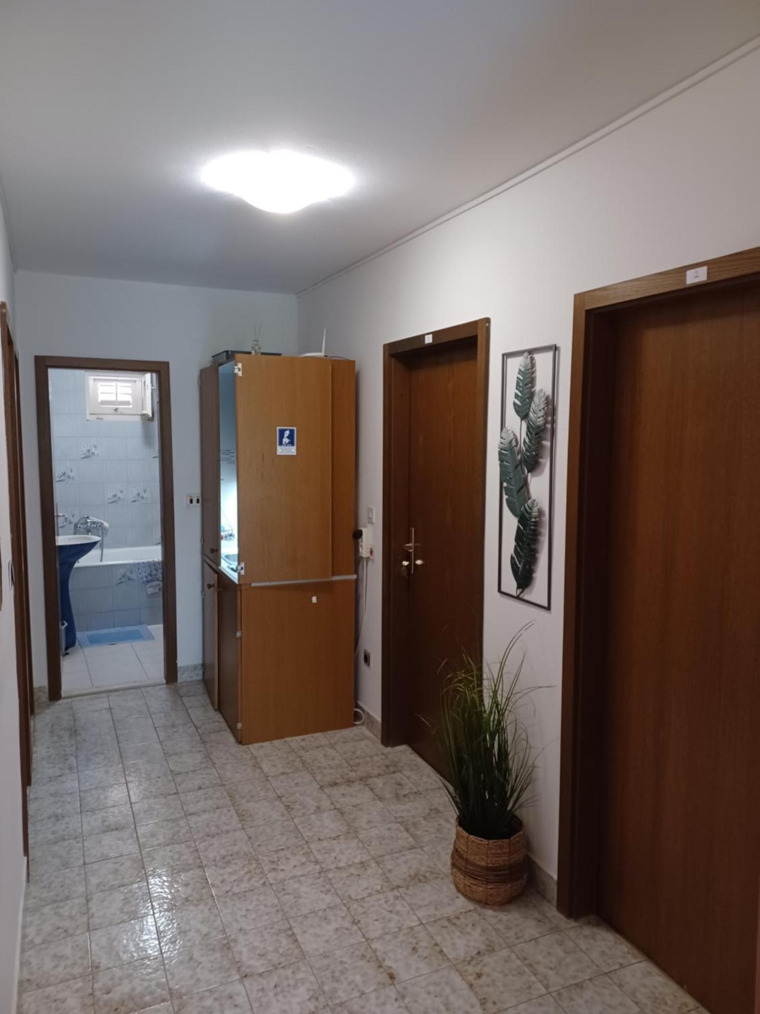 Apartments Emilija Makarska Zimmer foto