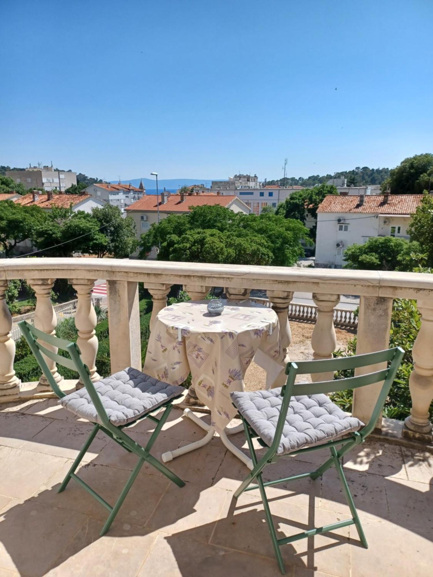 Apartments Emilija Makarska Zimmer foto