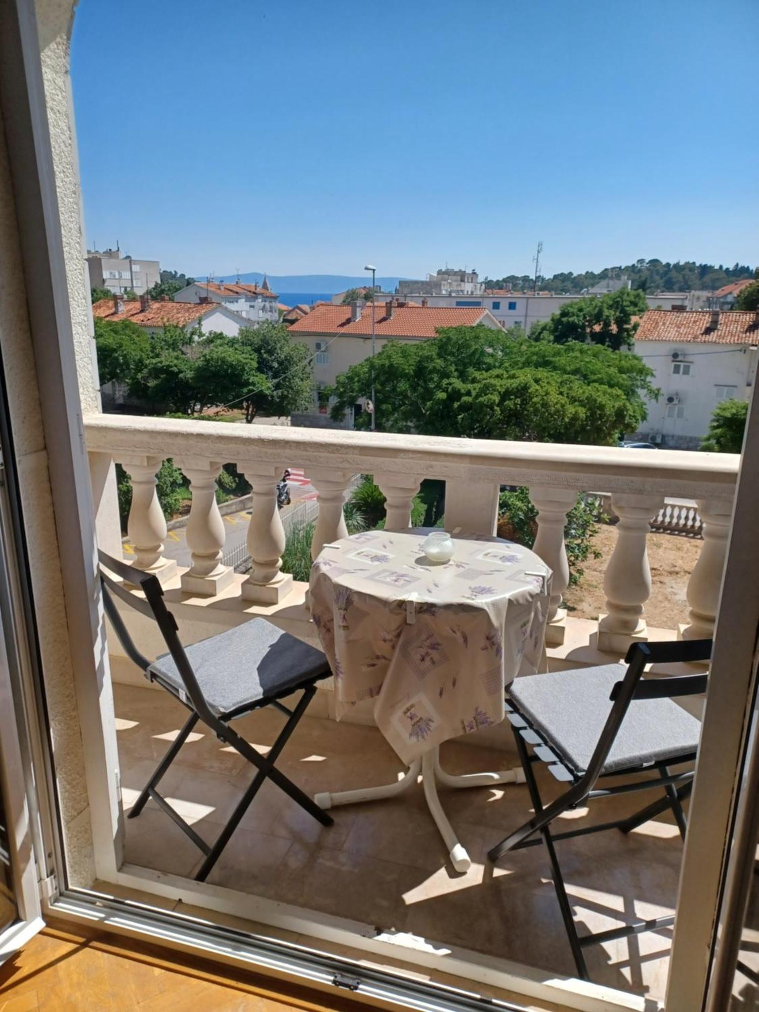 Apartments Emilija Makarska Zimmer foto