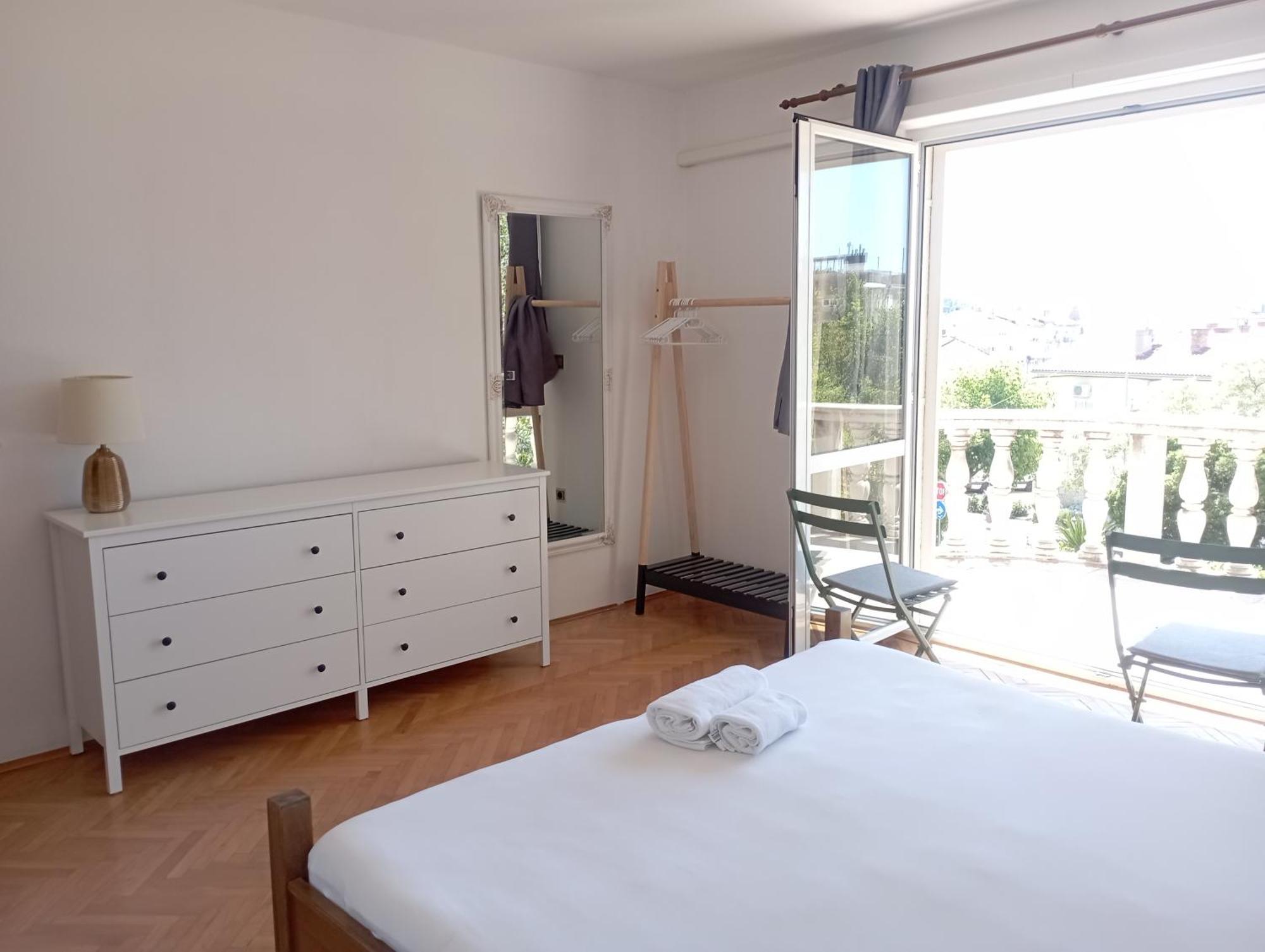 Apartments Emilija Makarska Exterior foto